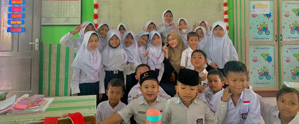 Foto Bersama Siswa Kelas IV